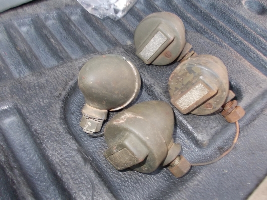 ร้าน m601 ขายไฟหรี่ m38 m151  ราคารวมส่ง