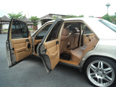 ขายรถเบนซ์ ปี 1989 BENZ, E230 โฉม W124 E หน้า