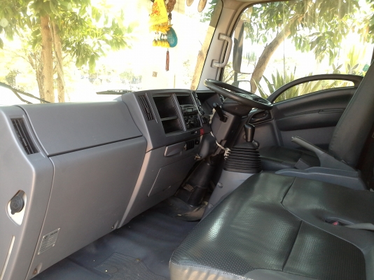 ขาย 6ล้อISUZU NQR 175 ปี53 สวยๆคับ