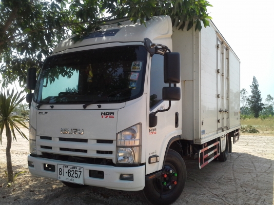 ขาย 6ล้อISUZU NQR 175 ปี53 สวยๆคับ