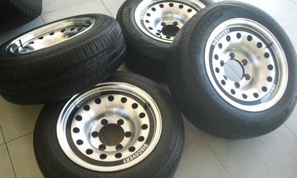 ล้อ15x7.5 ET-28  6/139 1ชุดพร้อมยางตามสภาพ