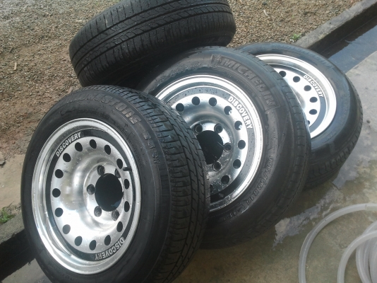 ล้อ15x7.5 ET-28  6/139 1ชุดพร้อมยางตามสภาพ