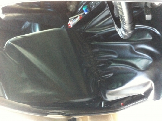 ขายผ้าคลุมซ่อมรถยนต์  กันเปื้อน ,กันรอยขีดข่วน