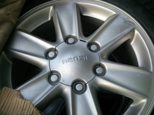 ล้อแม็กซ์อีซุซุออนนิว16พร้อมยางบิดโตนป้ายแดงปี3013