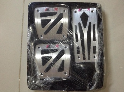 (ของใหม่)แป้นเหยียบ 4 แบบ ใส่ออโต้ กับ เกียร์ธรรมดา ตจวส่งได้ครับ