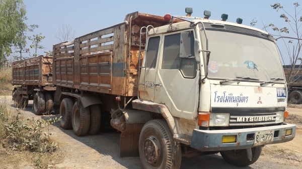 ขายด่วนไอ้หลงโบสองเพลาดั้มแม่ลูกสิบสปีดราคาโคตรถูก ตามสภาพFN527MTF 3200โทร0801515451