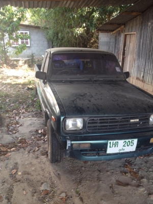 ขาย มาสด้า แฟมีลี่ 1400