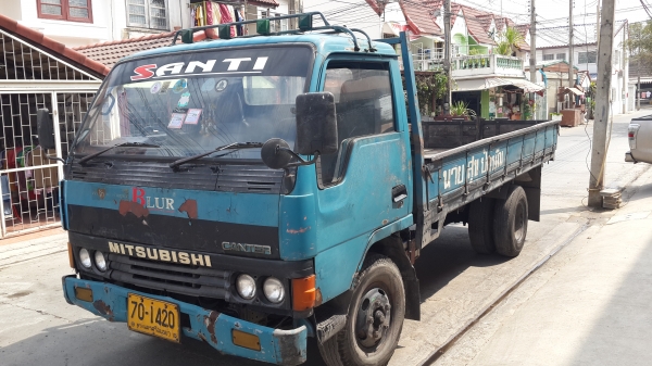 ขาย6ล้อ มือเดียวป้ายแดง หารุ่นนี้ไม่ผิดหวัง ขาย6ล้อ มือเดียวป้ายแดง หารุ่นนี้ไม่ผิดหวัง