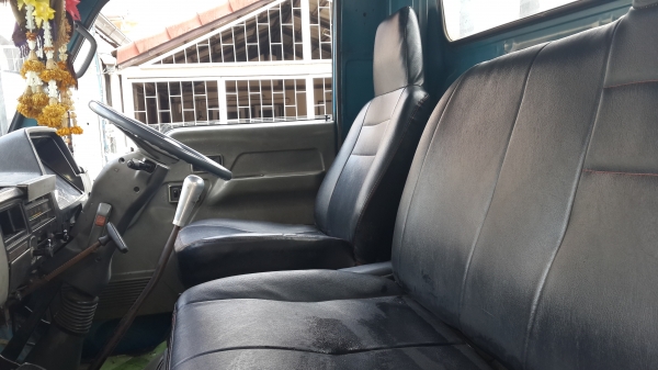 ขาย6ล้อ มือเดียวป้ายแดง หารุ่นนี้ไม่ผิดหวัง ขาย6ล้อ มือเดียวป้ายแดง หารุ่นนี้ไม่ผิดหวัง