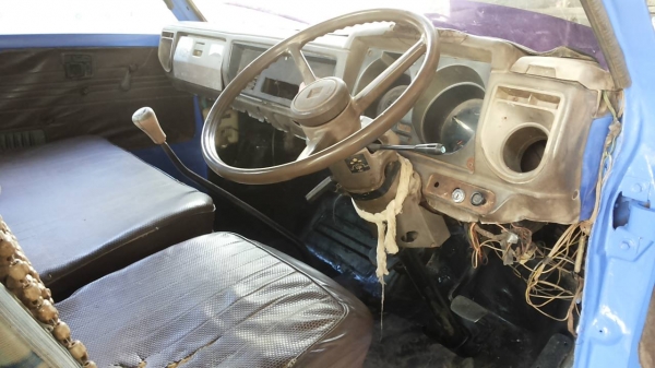 **265,000 บ.ต่อรอง**ขาย 6ล้อ ISUZU KS 110 แรง 4BE1 110แรงแห้งดี ไม่เยิ้ม เกียร์ดีไม่หลุด ช่วงล่างดีคานหน้าเดิม เฟืองท้าย115 คัสซีดี มีปะล่างกลางตัวซ้ายหน่อย สาดสีใหม่ กระบะดีมีผุชายบ้าง พื้นดีไม่ผุ ตงใหม่ใหญ่ หัวเก๋งดีไม่ผุภายในดีคอนโซลดี ยาง7.50ดี4เ้ส้นพ **265,000 บ.ต่อรอง**ขาย 6ล้อ ISUZU KS 110 แรง 4BE1 110แรงแห้งดี ไม่เยิ้ม เกียร์ดีไม่หลุด ช่วงล่างดีคานหน้าเดิม เฟืองท้าย115 คัสซีดี มีปะล่างกลางตัวซ้ายหน่อย สาดสีใหม่ กระบะดีมีผุชายบ้าง พื้นดีไม่ผุ ตงใหม่ใหญ่ หัวเก๋งดีไม่ผุภายในดีคอนโซลดี ยาง7.50ดี4เ้ส้นพ