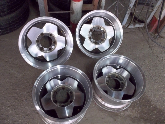 ขายแม็ก ล้นๆ ออฟ-34 ขอบ15x8.5 ล้อไม่เคยซ่อม ขอบหนา  ออฟลึกมาก T.085-6853700