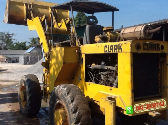ขายรถตักล้อยาง CLARK ไม่มีเอกสาร