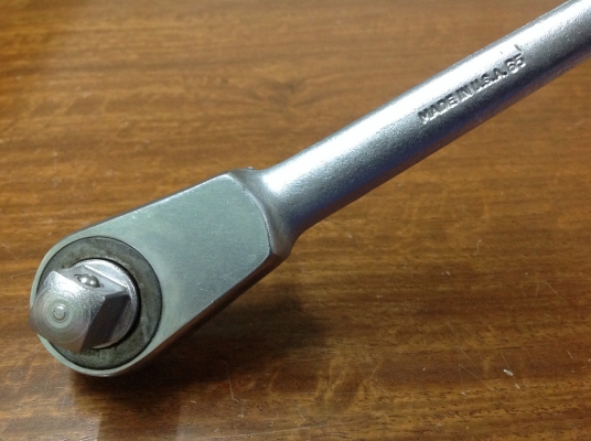 ขายก๊อกแก๊ก Vintage Husky CS41 4 หุน ขายก๊อกแก๊ก Vintage Husky CS41 4 หุน