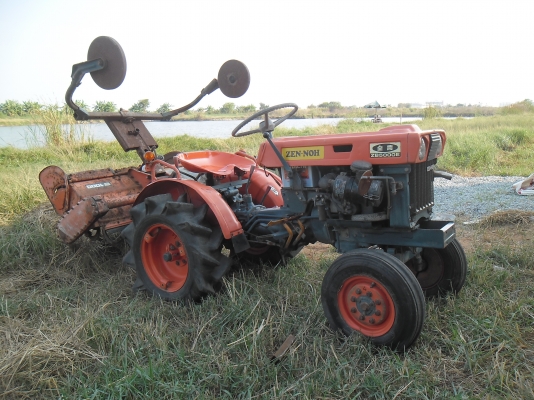 ขายรถไถพรวนดิน