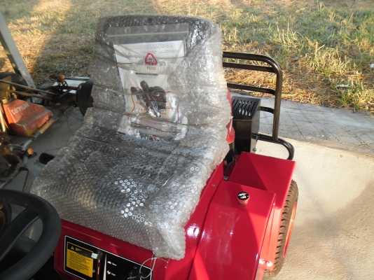 ขายเครื่องตัดหญ้าใหม่