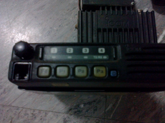 ขาย 2,000บาท วิทยุวอ ติดรถแท็กซี่ จำนวน2ชุด