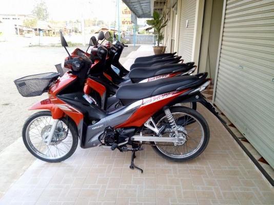 ขายเหมา Honda Wave สภาพดีพร้อมใช้งานราคาเป็นกันเอง ขายเหมาทั้ง 4 คัน เลยคะ