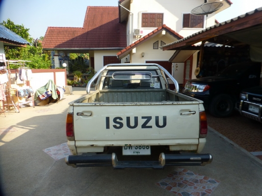 isuzu 2500 ฝาทอง isuzu 2500 ฝาทอง