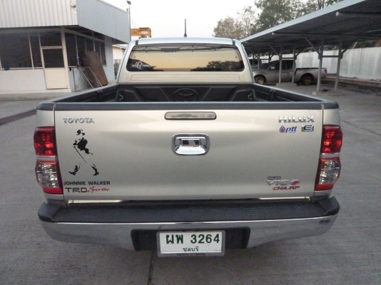 ขายด่วนต้องการเปลี่ยนเป็นรถเก๋งขายทั่งดาวว์ทั้งสด