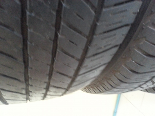 ขายยเหมายาง265/65/17 6เส้น เส้นละ500 ขายยเหมายาง265/65/17 6เส้น เส้นละ500