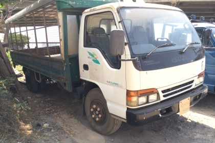 ขาย ISUZU 6ล้อ NQR70RY 135แรง เครื่อง4HE1 คัซซีใหญ่ ช่วงยาว ปี 45 เครื่องดี คัซซีไม่มีผุ รถพร้อมใช้งานสวยๆ