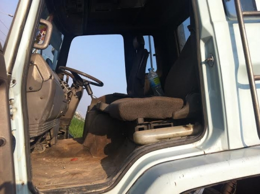 ขายรถบรรทุก เครน หกล้อ  ด่วน