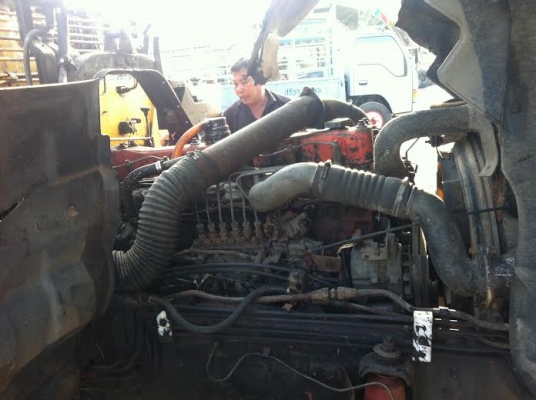 ขายรถบรรทุก เครน หกล้อ  ด่วน