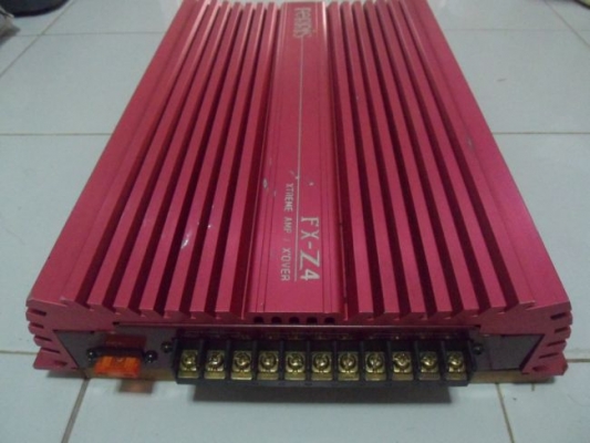 แอมป์ 4 แชลแนลเฟอรีส