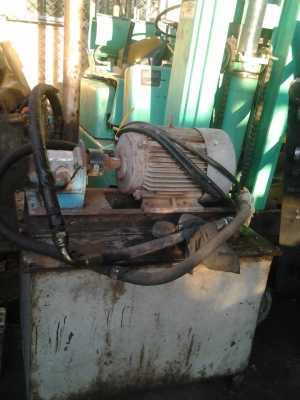 เครื่องอัดแนวตั้ง สภาพดี