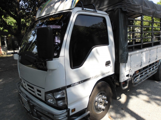 ขาย 6 ล้อ NKR-130 โบว์ ปี 50 สวย ๆ ขาย 6 ล้อ NKR-130 โบว์ ปี 50 สวย ๆ