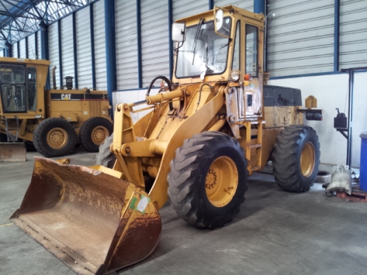 รถตักล้อยางkomatsu 510 รถนอกแท้ ยังไม่เสียภาษี จอดอยู่บางกอก ฟรีเทรดโซน บางพลี