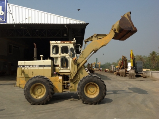 รถตักล้อยาง Komatsu 510 เก่าญี่ปุ่น ซีเรียล 1514X กรองเดี่ยว บุ้งกี๋ 1.2Q