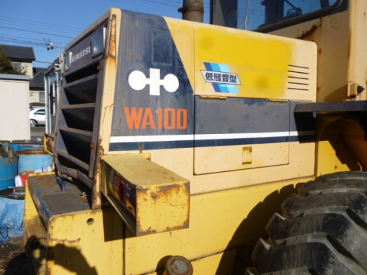 รถตักล้อยาง KOMATSU WA100-1 S/No.33999 4870 ชม. ปี1991