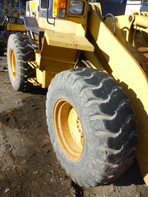 รถตักล้อยาง KOMATSU WA100-1 S/No.33999 4870 ชม. ปี1991