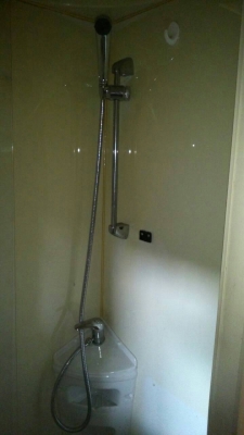 รถตู้นอนรถสภาพพร้อมใช้งาน รถสวย มีครัว ห้องนอน ห้องน้ำ  ราคา 450,000