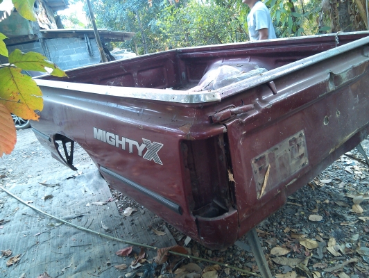 กระบะแ้ท้ TOYOTA ไมตี้แค็ป