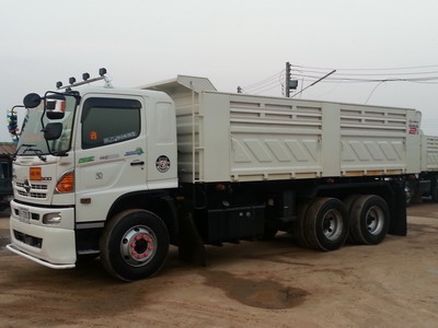 ขายสิบล้อ ฮีโน่ 380 2 เพลา FM2PNLD ปี 56