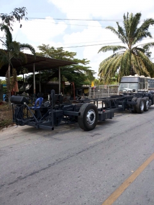 ขายคัสซี 8 ล้อ scania124