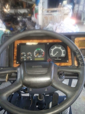 ขายคัสซี 8 ล้อ scania124