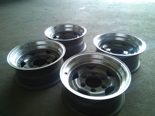 ขายแม็ก 14 6รู 6นิ้ว