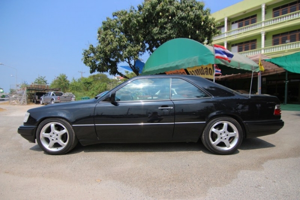 W124 300ce Coupe แปลงEหน้าแล้ว พร้อมใช้งานสีดีมาก