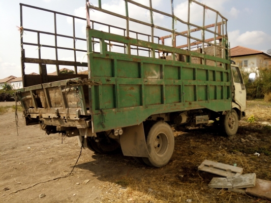 ขายหกล้อไดฮัทสุ เครื่องอีซูซุ 115 แรง ตามสภาพถูกๆครับ