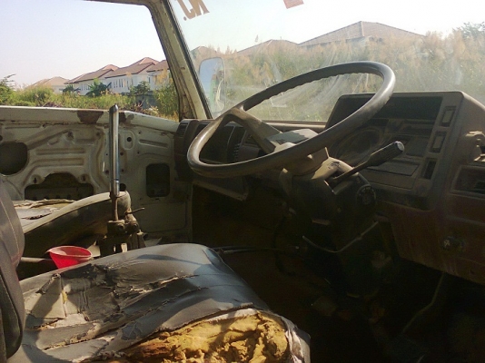 ขายหกล้อไดฮัทสุ เครื่องอีซูซุ 115 แรง ตามสภาพถูกๆครับ