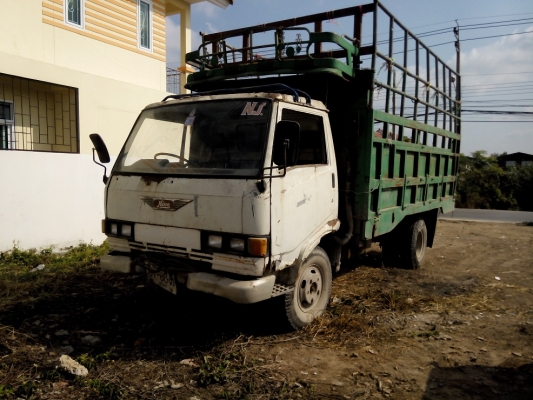 ขายหกล้อไดฮัทสุ เครื่องอีซูซุ 115 แรง ตามสภาพถูกๆครับ