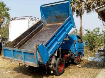 isuzu85 ดั้ม 3คิว เครื่องดีครัชซีสวยเอกสารพร้อมโอน ลดเหลือ280000บาท