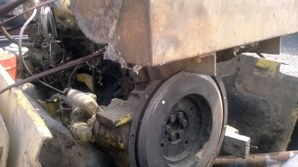 ขายเครื่อง 6D31 KOBELCO มาร์คT กรองเดี่ยว สภาพดี ฟิตใหม่ แน่นดี