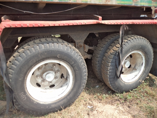 ขายด่วนๆ1750000บาทรถพ่วงอีซูซุ360แรง24ล้อพ่วงแม่-ลูกพร้อมใช้งาน