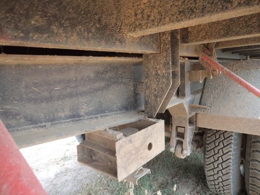 ขายด่วนๆ1750000บาทรถพ่วงอีซูซุ360แรง24ล้อพ่วงแม่-ลูกพร้อมใช้งาน