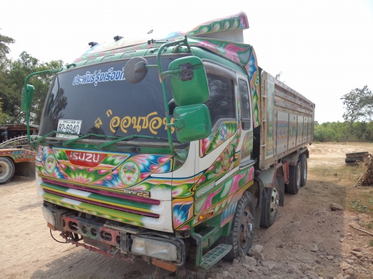 ขายด่วนๆ1750000บาทรถพ่วงอีซูซุ360แรง24ล้อพ่วงแม่-ลูกพร้อมใช้งาน
