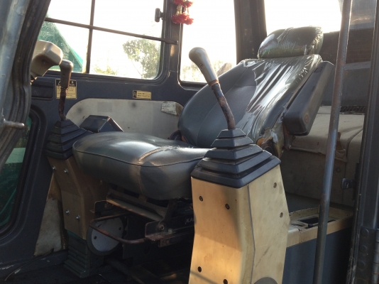 ขายด่วนขายแมคโครsk120mark///พร้อมเทรนเลอร์f18ลดราคาเหลือ1400000฿